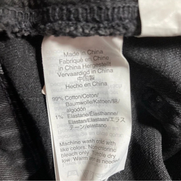 Madewell Women's High Rise Black Washed Denim Short   Sz: 26 - Picture 6 of 6